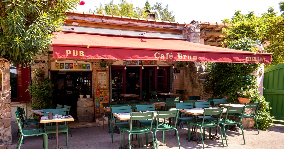Café Brun à Biot